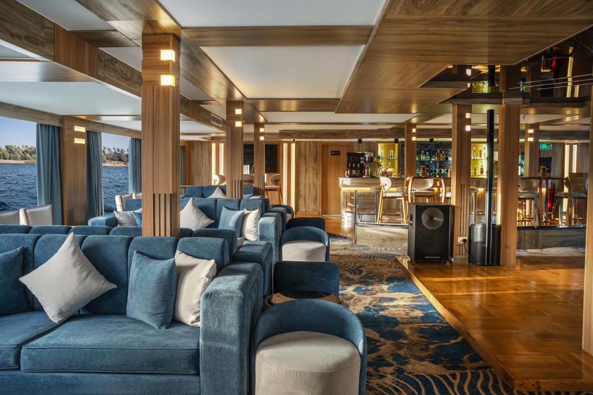 Renaissance Nile Cruise - Every Saturday From Luxor To Aswan For 4 Nights , And Every Wednesday From Aswan To Luxor For 3 Nights المظهر الخارجي الصورة